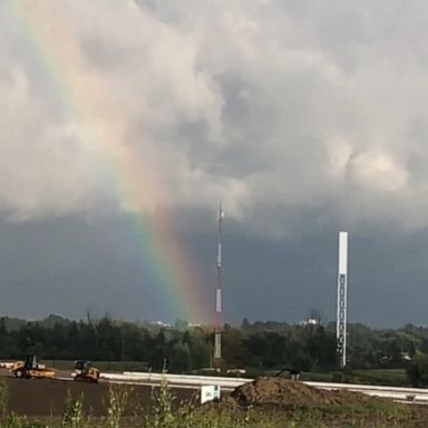 VIDEO: Weather enthusiast finds 'end of the rainbow'