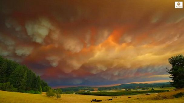 Video Timelapse Captures Smoke Billowing Across Oregon Sky Abc News