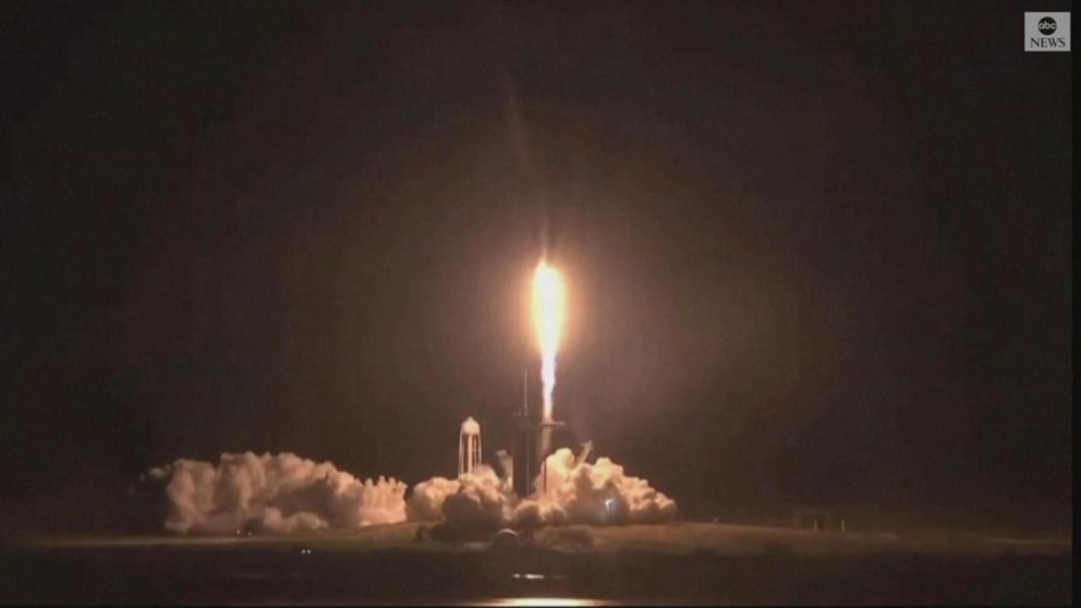 Video SpaceX Rocket Launches Astronauts To ISS - ABC News