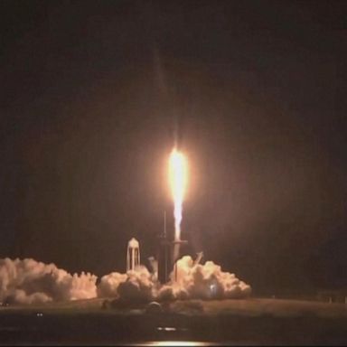 VIDEO: SpaceX rocket launches astronauts to ISS