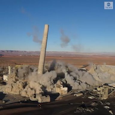 The Navajo Generating Station, a coal-fired power plant in Arizona that closed last year, came down in an environmental attempt to reduce carbon emissions.