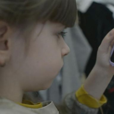 VIDEO: Kids’ soaring screen time: How to impose limits during the pandemic 