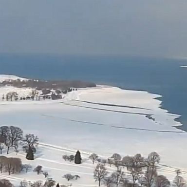 Time-lapse footage captured a huge sheet of ice breaking away from the shore of Lake Michigan near Chicago amid windy weather.