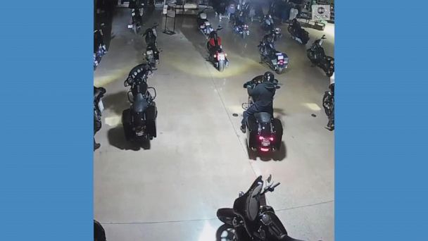 Video Burglary Suspects Steal Motorcycles From Dealership - ABC News