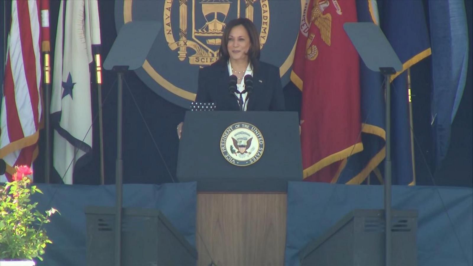 Vice President Harris 1st woman to deliver Naval Academy