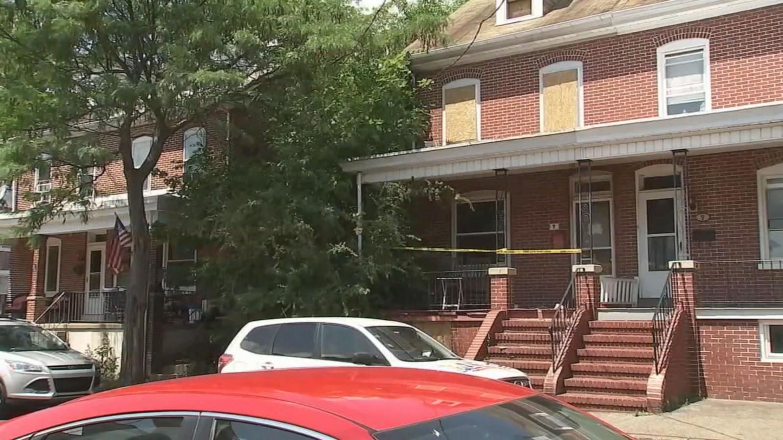 Family of 3 dies in early morning fire - Good Morning America