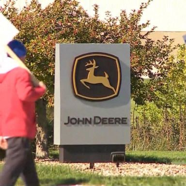 VIDEO: John Deere workers on strike: ‘They can’t take our money’