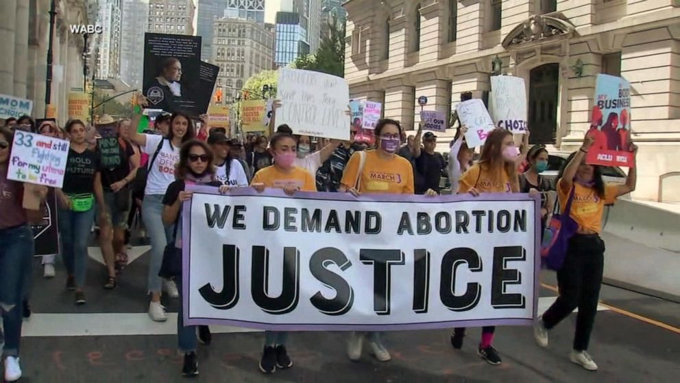 Texas clinics lose again in court over strict abortion law