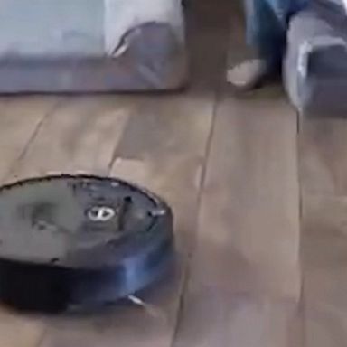 A Texas man got into the full spirit of the Winter Games, going for gold with a remarkable reenactment of curling with his Roomba.