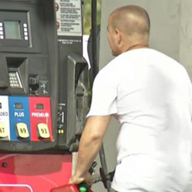 VIDEO: Biden blames rising gas prices on Putin