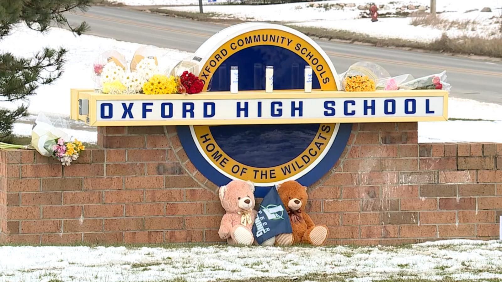 Oxford students file suit against school district after mass shooting ...