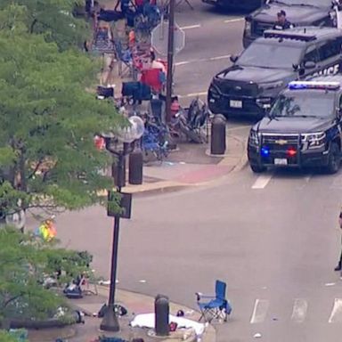 VIDEO: Police hunt for gunman who killed 6 at Illinois July 4 parade 