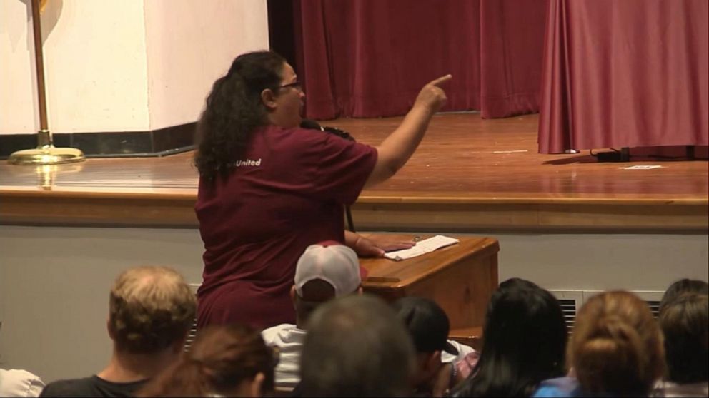 Video Sparks fly at Uvalde forum as community demands transparency