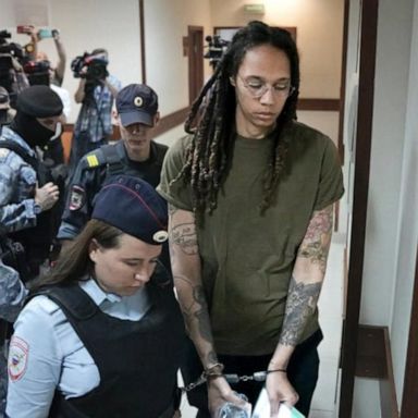 VIDEO: US officials attempt to negotiate prisoner swap for Griner’s release