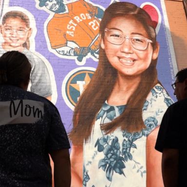 VIDEO: Students in Uvalde return to school for 1st day of class