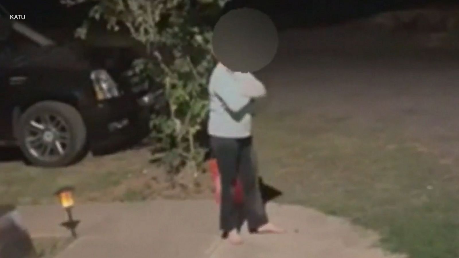 Woman escapes kidnapping by jumping from moving car - Good Morning America