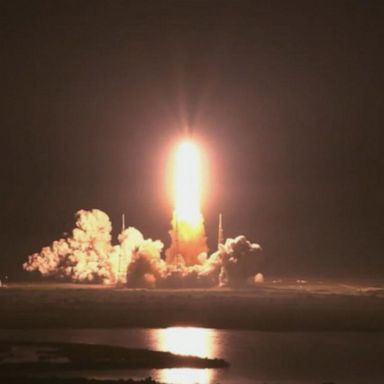 VIDEO: Artemis I mission rocket launches