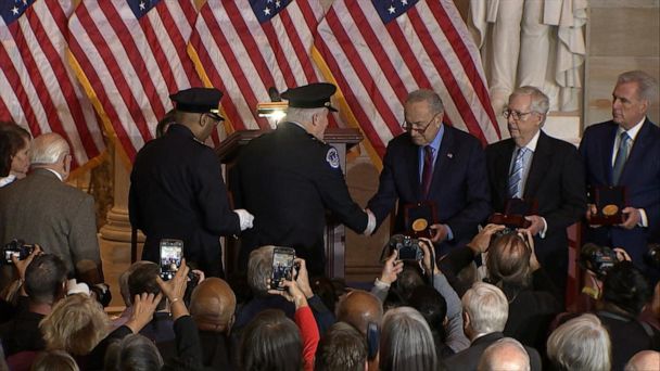 Video Congressional Gold Medal Ceremony Honors Jan. 6 Police Officers ...