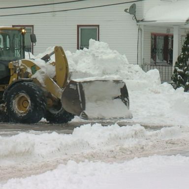 VIDEO: ABC News Live: Death toll rises in Buffalo’s ‘blizzard of the century’