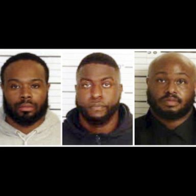 VIDEO: 5 former Memphis police officers face murder charges in death of Tyre Nichols