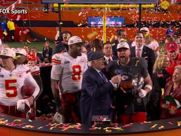 Running back shares halftime mentality that led Kansas City Chiefs to Super  Bowl win - ABC News