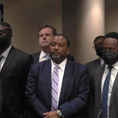 PHOTO: Five former Memphis police officers accused of second-degree murder in connection with the beating that led to Tyre Nichols' death pleaded not guilty in court Friday.