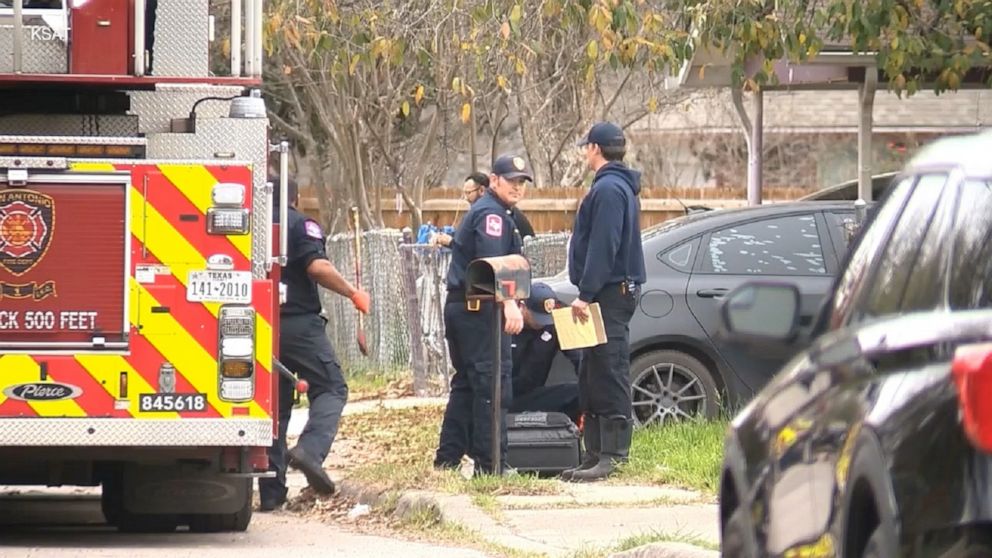 Video Man Killed In Dog Attack In San Antonio - ABC News