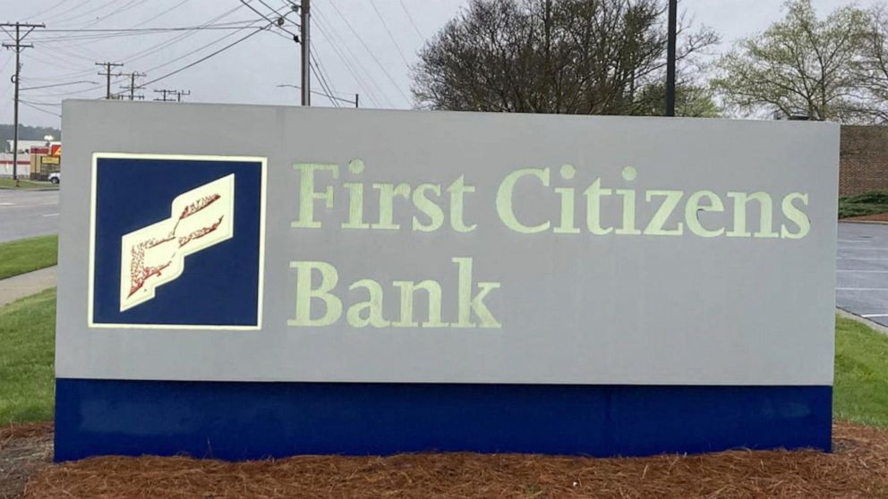 Video First Citizens Bank reaches deal to buy Silicon Valley Bank after  collapse - ABC News