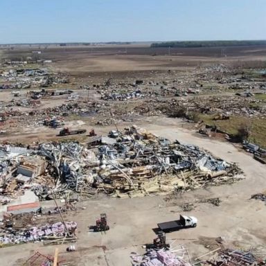 VIDEO: Cajun Navy helps pick up the pieces after EF4 tornado rips through Mississippi 