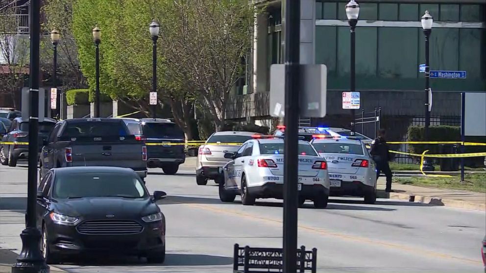 Video Bank Employees Describe Deadly Shooting In Louisville - ABC News