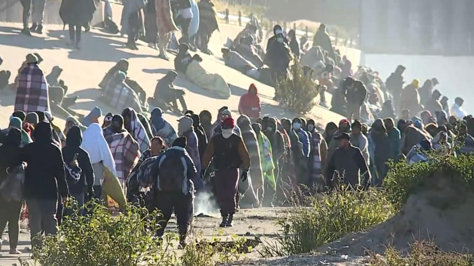 1,500 troops sent to US southern border ahead of expected migrant surge ...