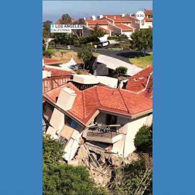 VIDEO: Houses collapse after landslide in Los Angeles