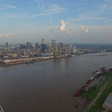 VIDEO: New Orleans faces water crisis amid historic lows of the Mississippi River