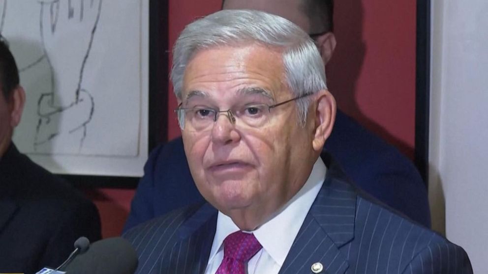 Menendez Googled 'How Much Is One Kilo of Gold Worth' Amid Alleged Bribery  Scheme