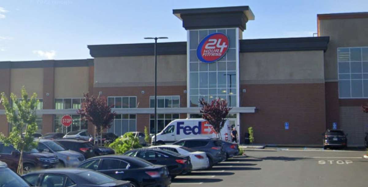 PHOTO: In this screen grab taken from Google Maps Street View, the 24-hour Fitness gym is shown in Brentwood, Calif.