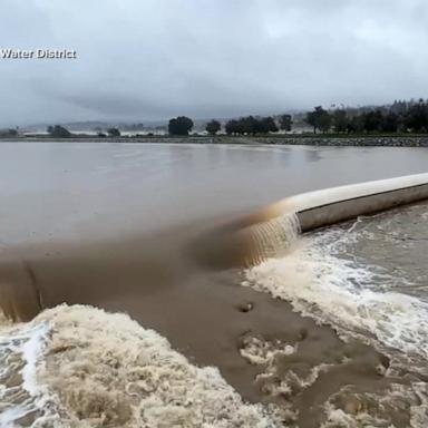 VIDEO: Major storm moves across the US