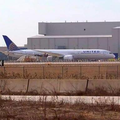 VIDEO: FBI investigating reported bomb threat that diverted plane 