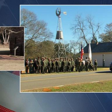 VIDEO: Motorcade pauses at former President Jimmy Carter’s boyhood home