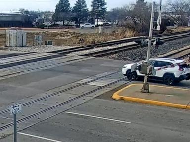 WATCH:  Utah driver escapes before train slams into SUV