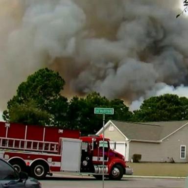 VIDEO: Firefighters ‘really turned a corner’ against South Carolina blaze