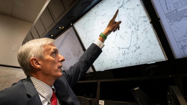 Former NYC air traffic control head reacts to recent ATC outage at Newark airport