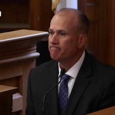 VIDEO: Paramedic testifies she heard Karen Read say, 'I hit him,' in murder retrial