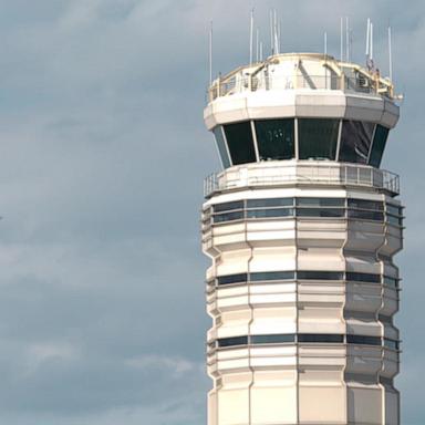 VIDEO: Veteran air traffic controller sounds alarm on safety concerns