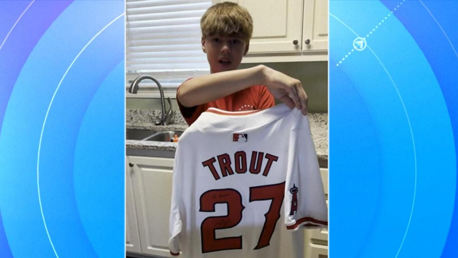 WATCH:  Baseball superfan gets major-league surprise after house fire