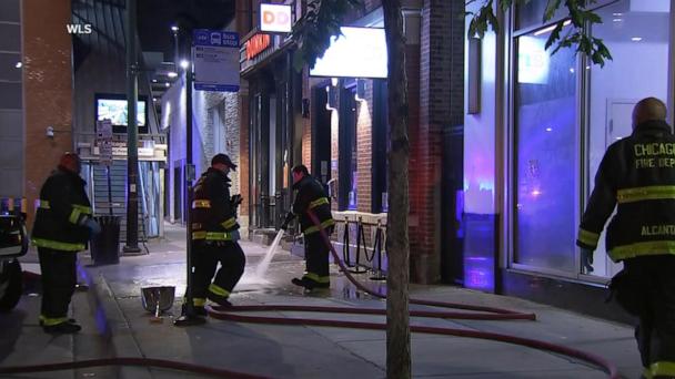 4 dead, 14 wounded in Chicago mass shooting, police say