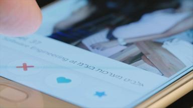 VIDEO: Dating apps and AI: What we know and how to navigate it