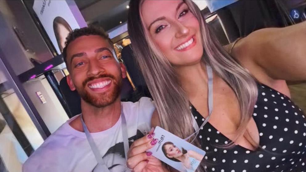 Ariana Grande, the three-time Grammy Award winner, is granting one of her biggest superfans, who is undergoing chemotherapy, a dream come true.