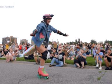 WATCH:  Woman roller skates for the first time before a large crowd