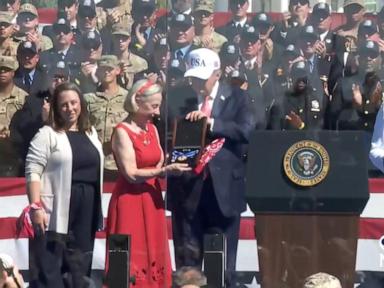 WATCH:  'Man in the red bandana' honored for 9/11 heroism