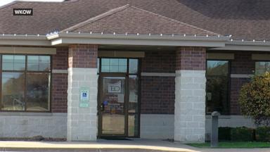 VIDEO: Investigation underway into whether Wisconsin bank robbery is tied to Tennessee escapee